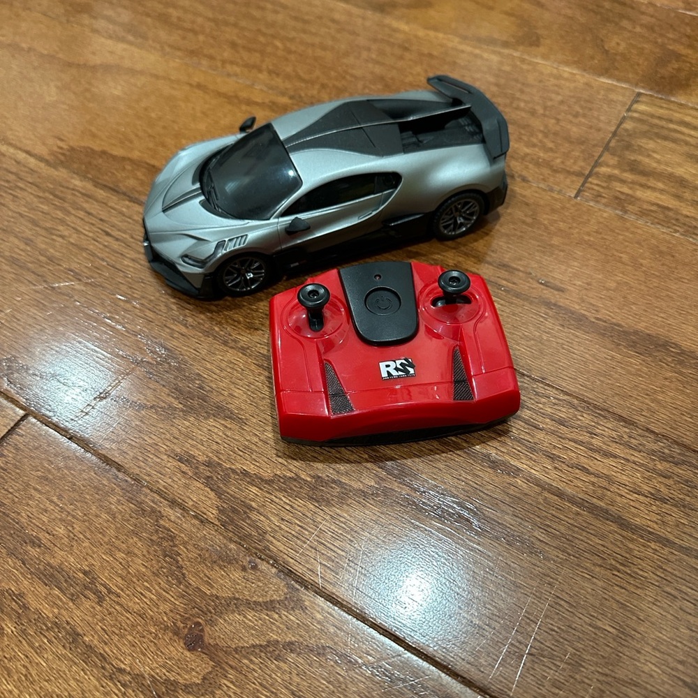 Jian Feng Yuan red Remote Control Toy Car with Red Controller
